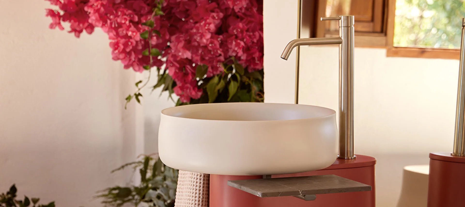 Cream wash hand basin - outdoor